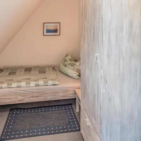 Casa vacanze Nice Home In Nordstrand Nordstrand With Wifi