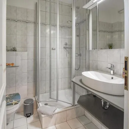Nice Home In Nordstrand Nordstrand With Wifi *